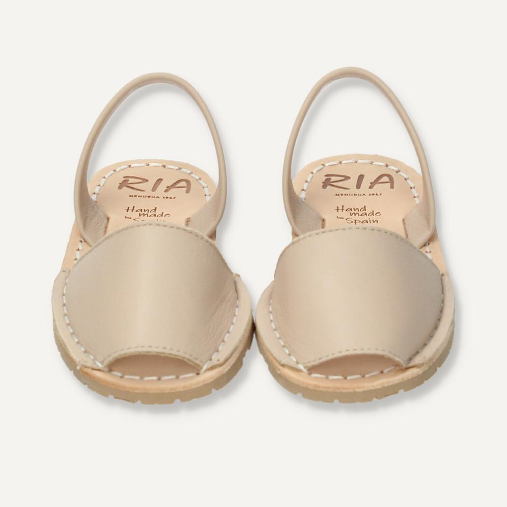 Ria Menorca Menorquina Niño Menorca Arena