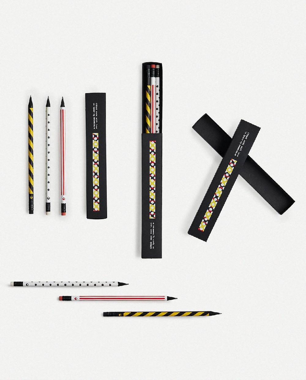 sancal Geometric Doodles					 					Red Lines Black Dots y Yellow Parallelograms