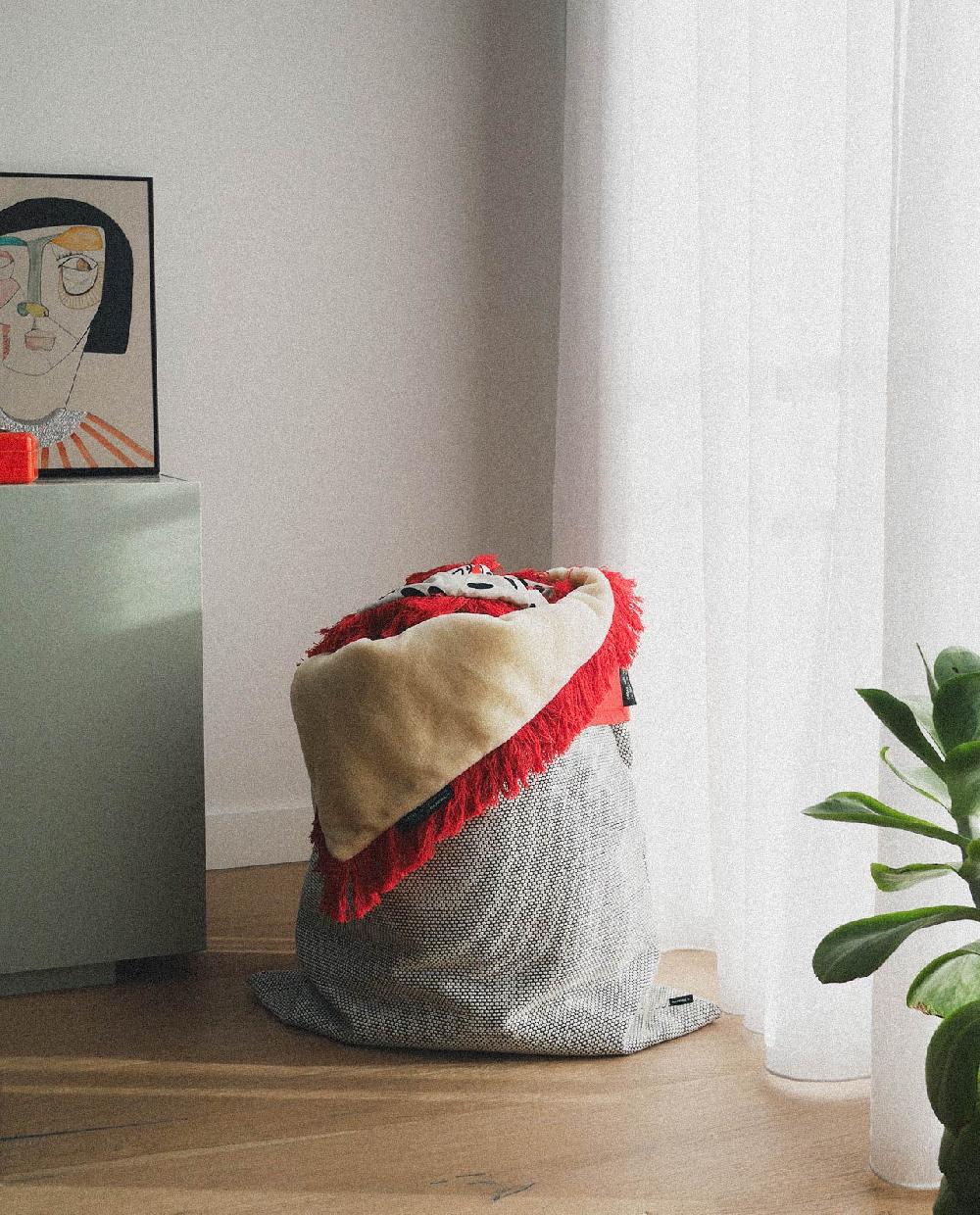 sancal Floppy XL					 					White Bricks