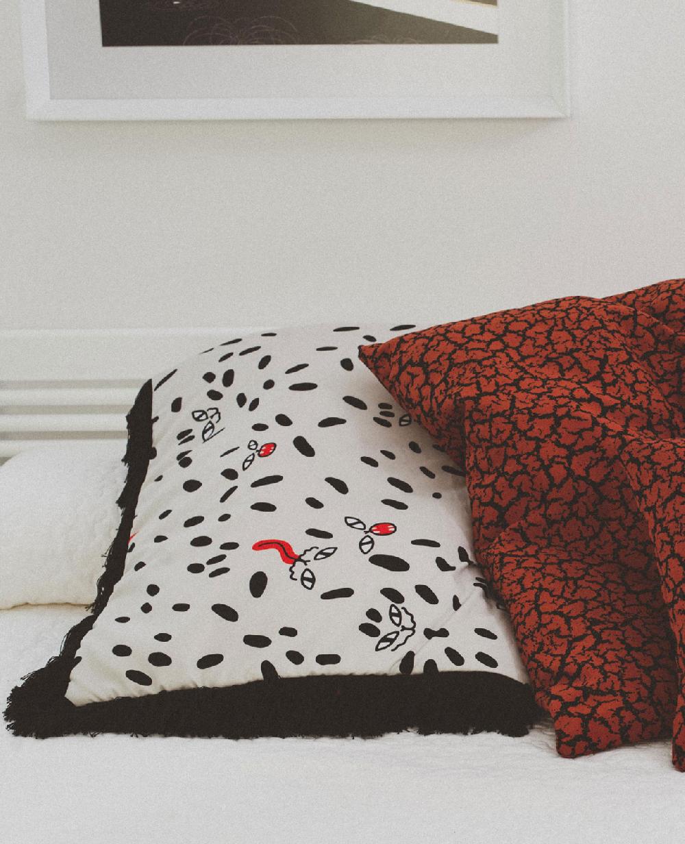 Sancal Flora & Fauna L					 					Wild Dots