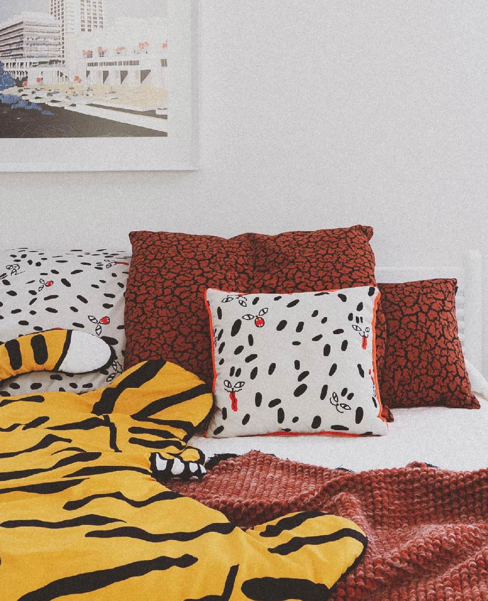 Sancal Flora & Fauna S					 					Wild Dots - Pelo Naranja