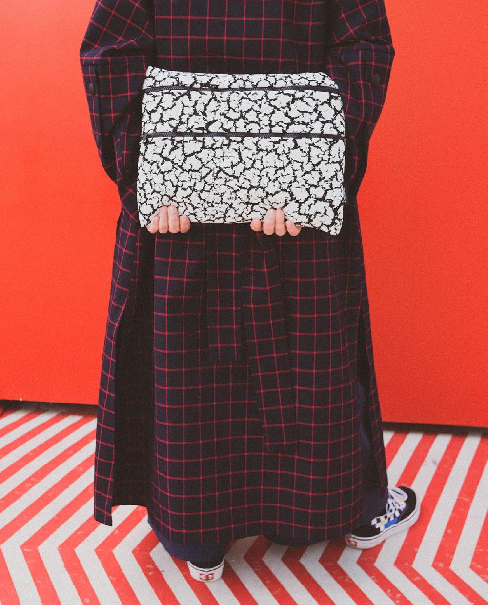 Sancal Rift Funda Protectora L - Blanca					 					34cm X 26cm