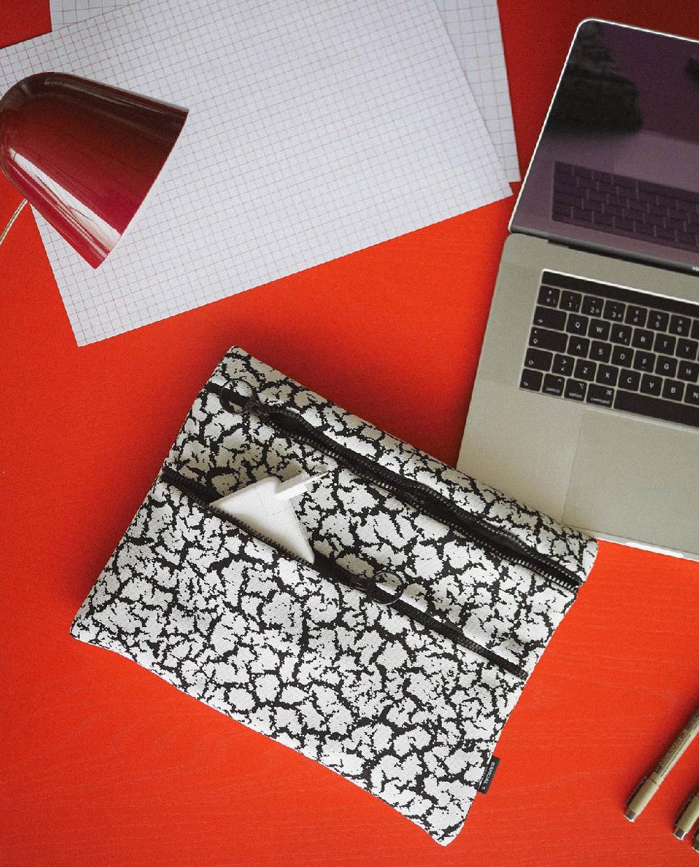 sancal Rift Funda Protectora L - Blanca					 					34cm x 26cm