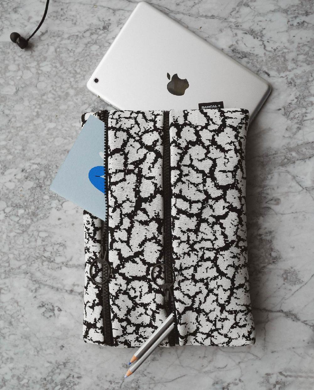 sancal Rift Funda Protectora S - Blanca					 					27cm x 20cm