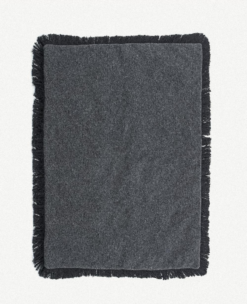 Sancal Tápame Mucho L					 					Monochrome