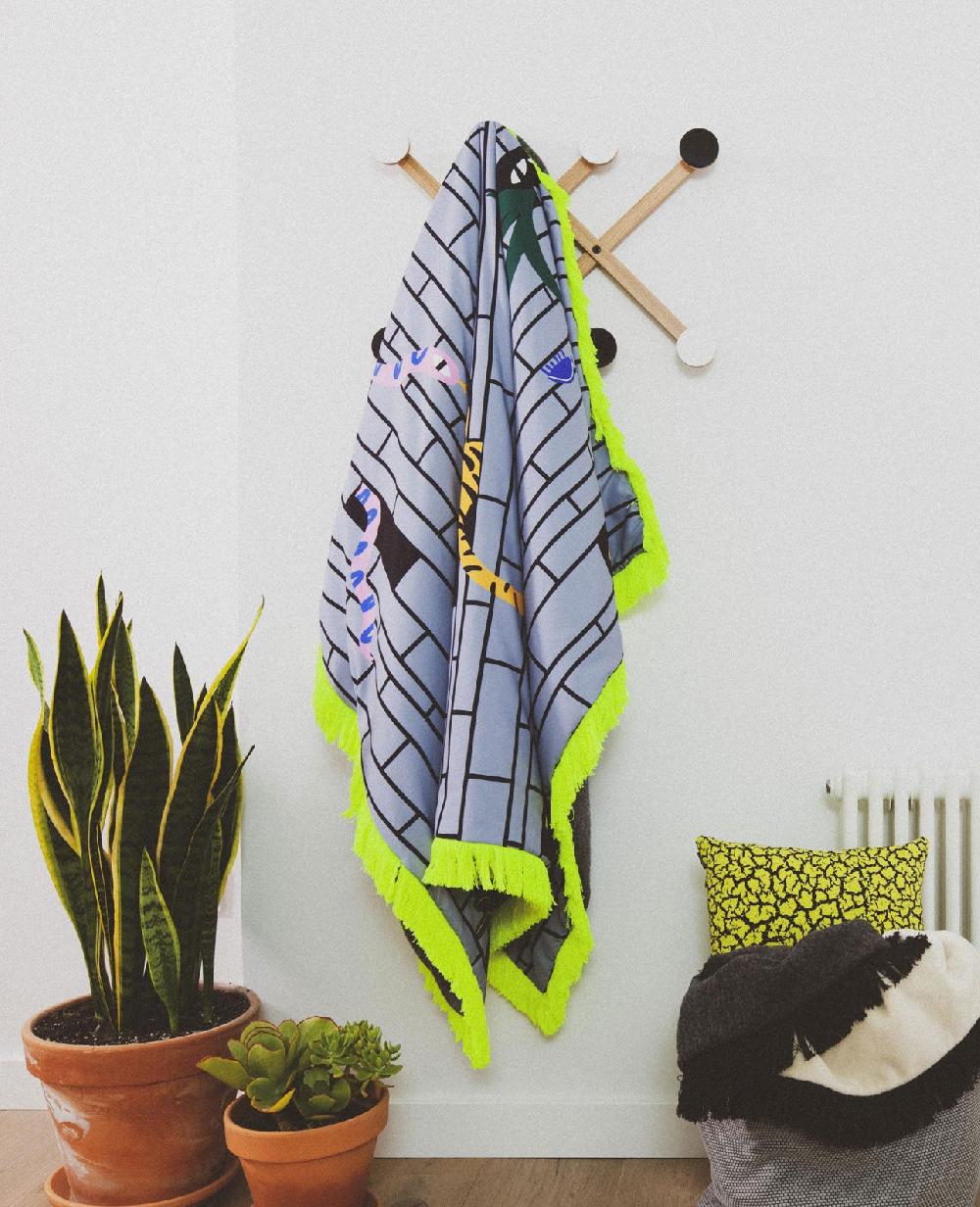 sancal Tápame Mucho L					 					Urban Jungle