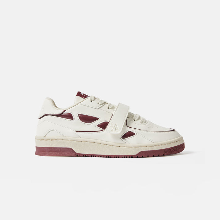 saye M92 Bold - Garnet