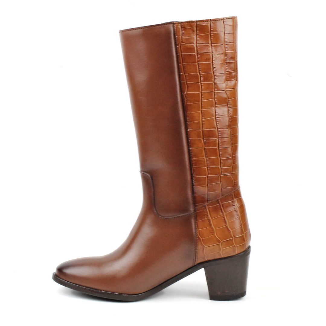 Segarra Marisa Cuero