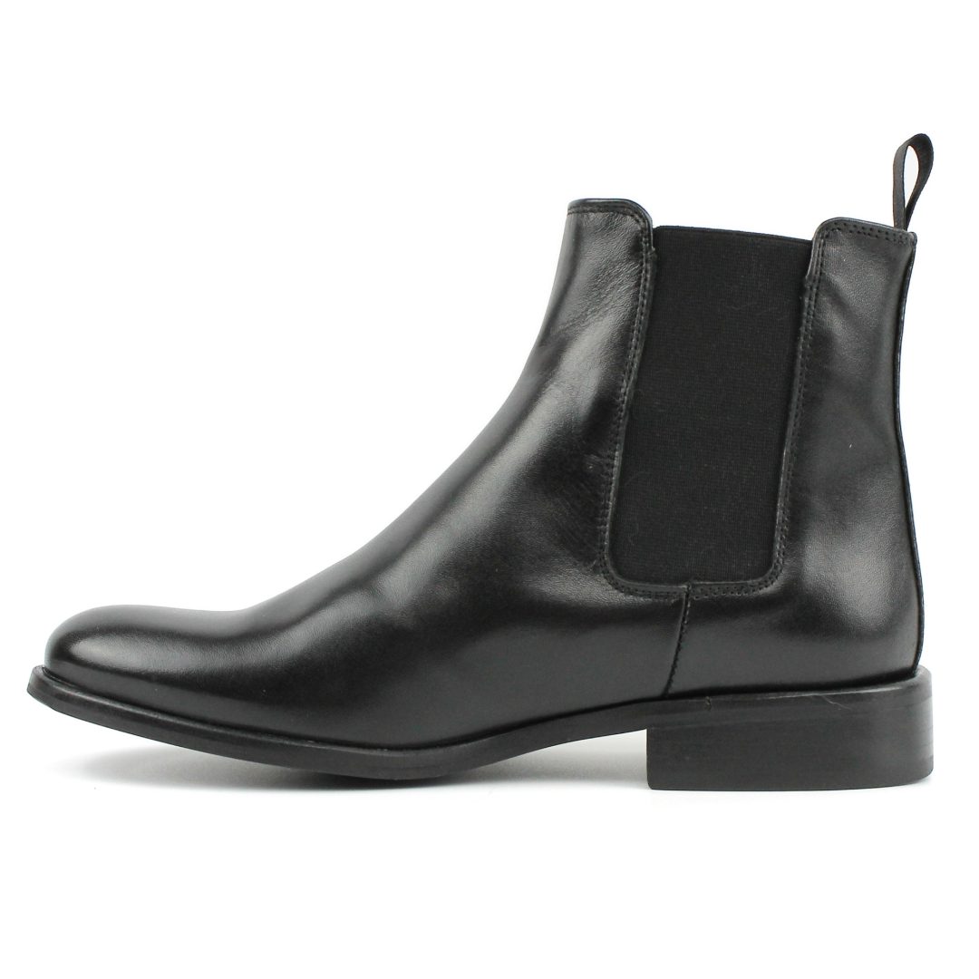 Segarra Mónica Negro