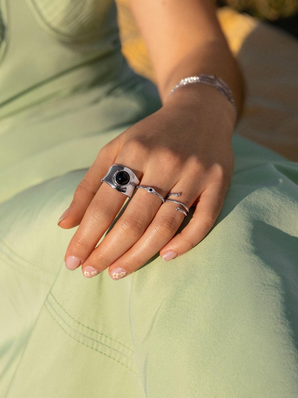 Singularu Anillo Ojo De Horus Plata