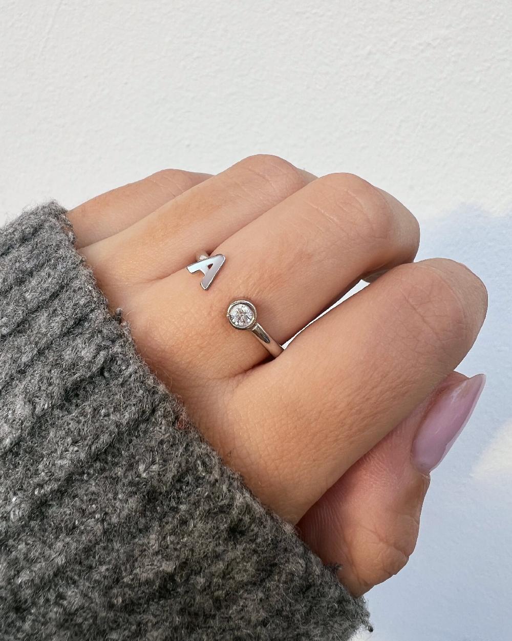 Singularu Anillo Personalizado Letter Spark Plata