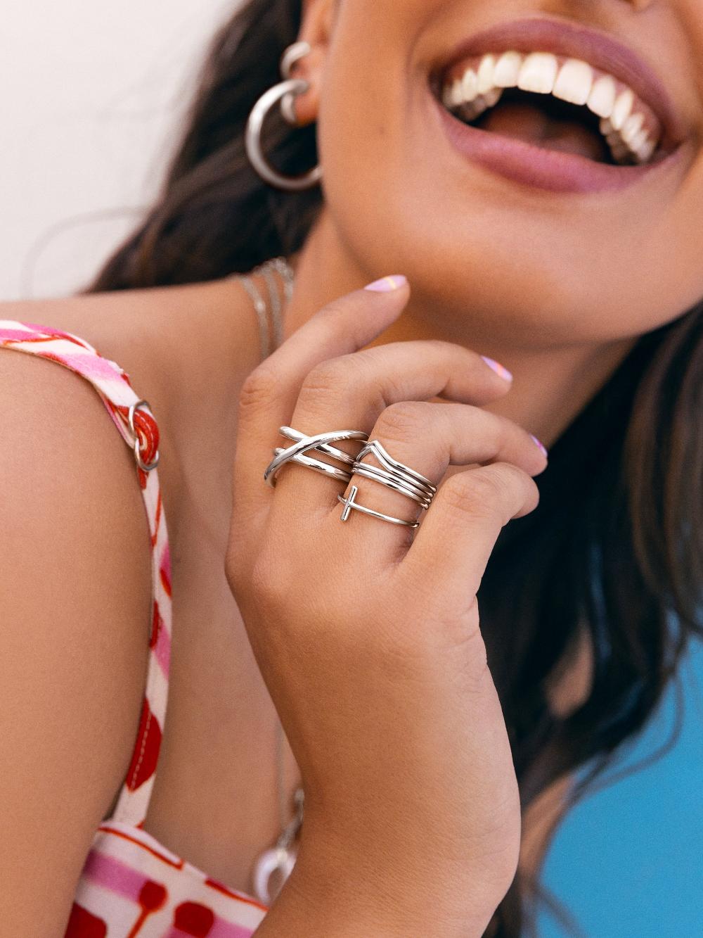 Singularu Anillo Trinity