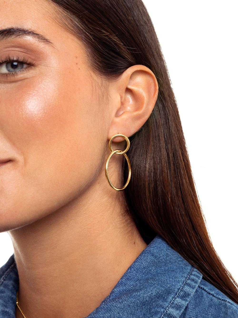 Singularu Pendientes Sister Baño Oro