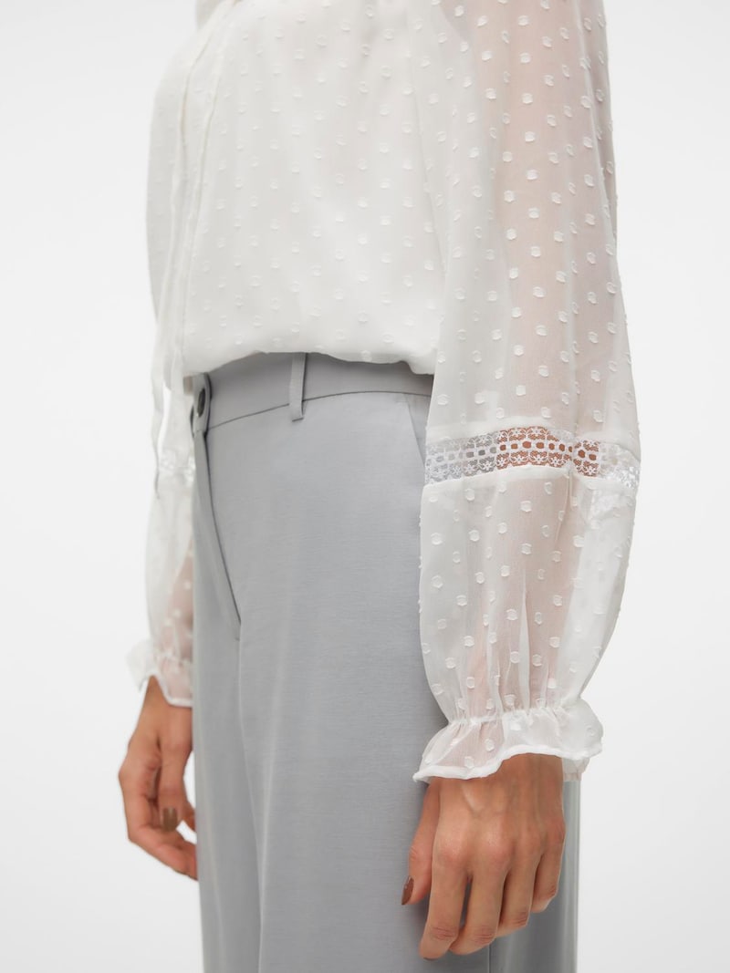 Sinned X About You Blusa 'VMLEAH' VERO MODA En Blanco