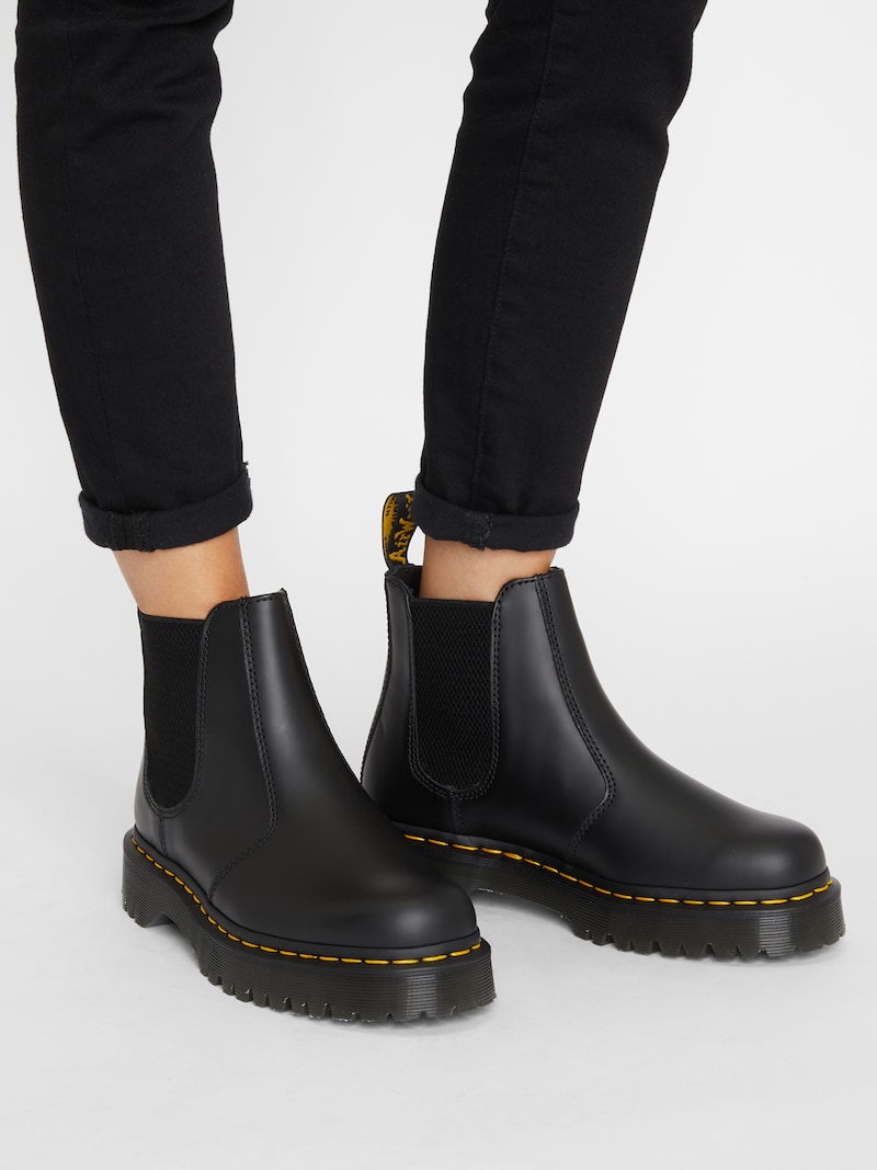 Sinned X About You Botas Chelsea 'Bex' Dr. Martens En Negro