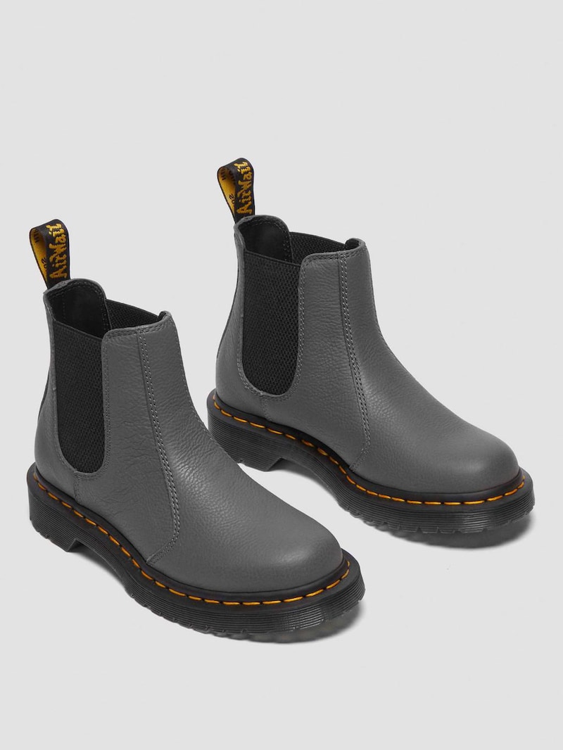 Sinned X About You Botas Chelsea Dr. Martens En Gris