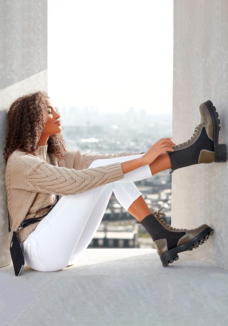 Sinned X About You Botines Con Cordones LASCANA En Oliva Negro