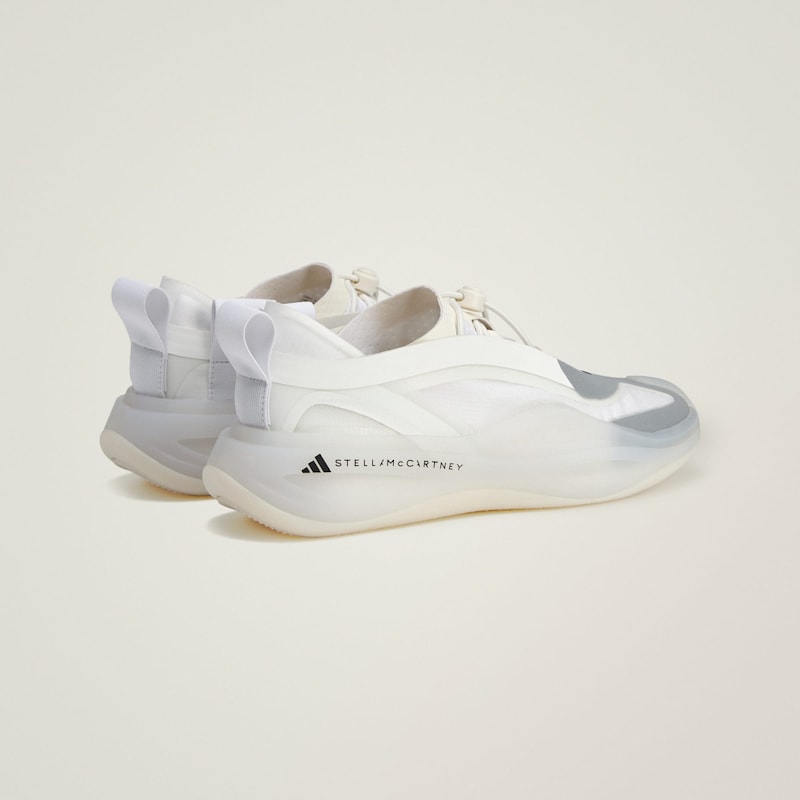 Sinned X About You Calzado Deportivo ADIDAS BY STELLA MCCARTNEY En Blanco