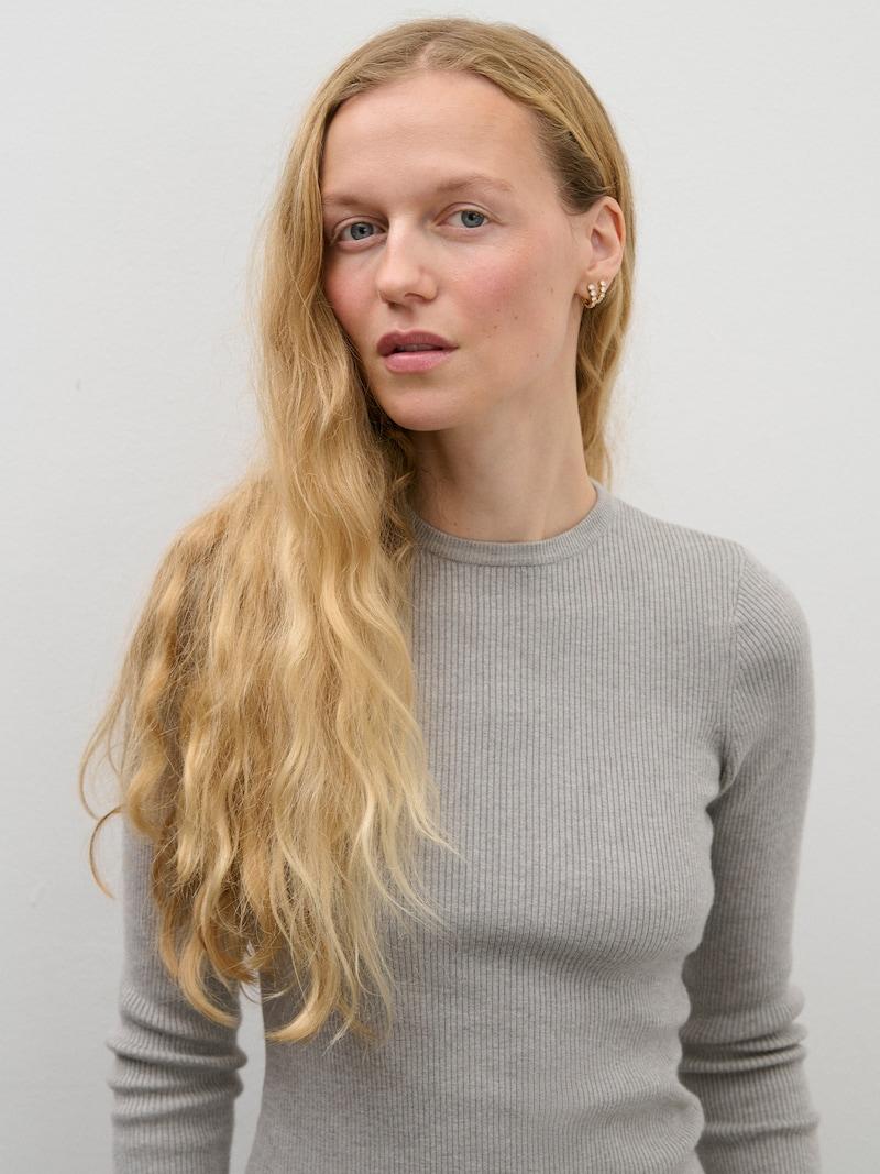 Sinned X About You Camiseta ABOUT YOU X Marie Von Behrens En Gris