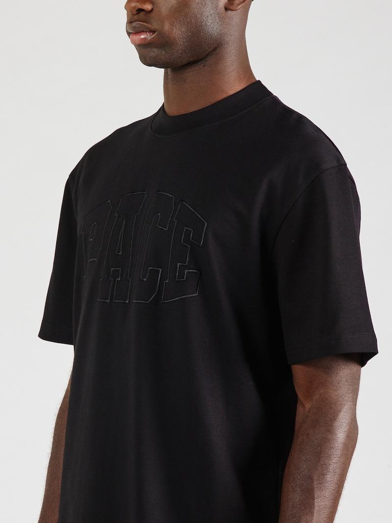 Sinned X About You Camiseta 'Anton' Pacemaker En Negro