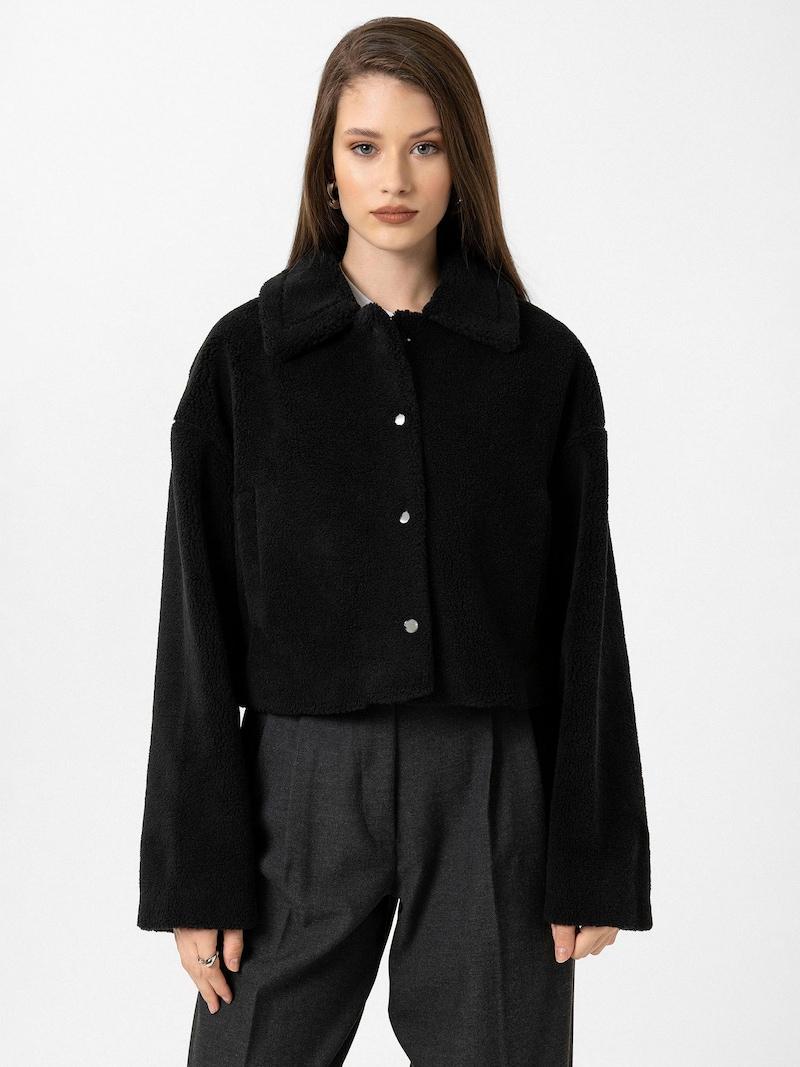 Sinned X About You Chaqueta De Entretiempo 'Evelyn' Antioch En Negro