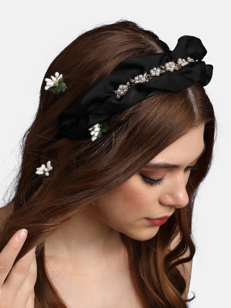 Sinned X About You Joyería Para El Pelo ' Karuna ' SOHI En Negro