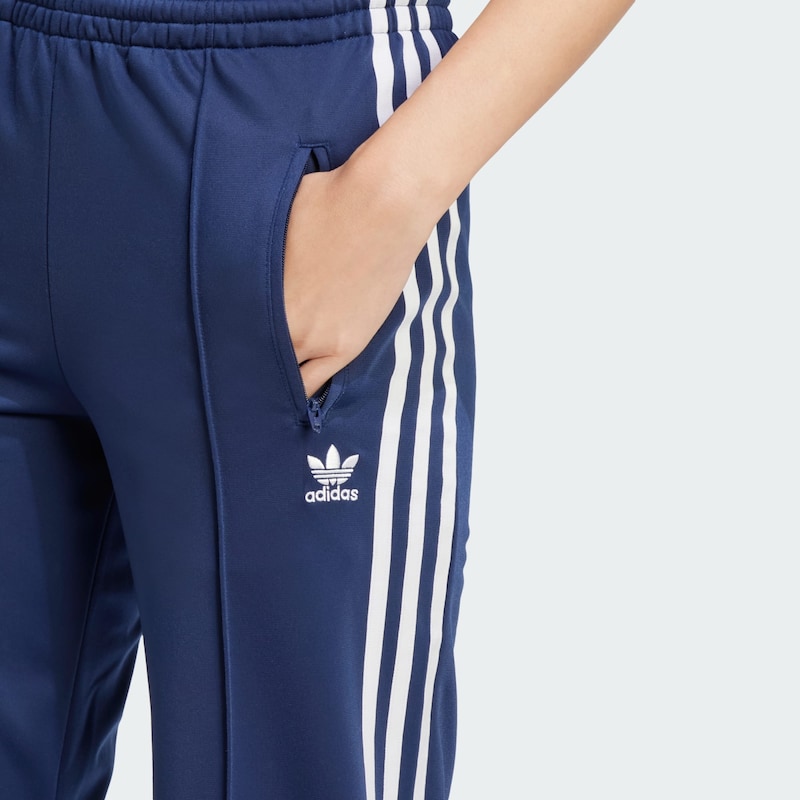 Sinned X About You Loosefit Pantalón 'Adicolor Classics Firebird' ADIDAS ORIGINALS En Azul Oscuro