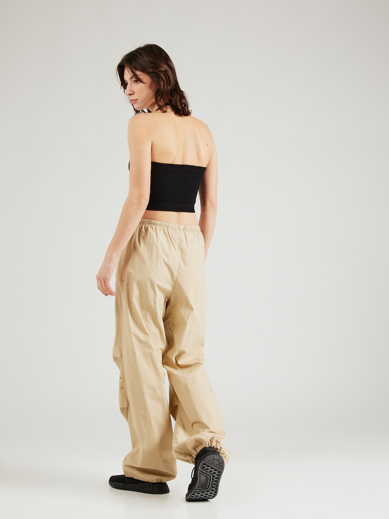 Sinned X About You Pierna Ancha Pantalón CONVERSE En Arena