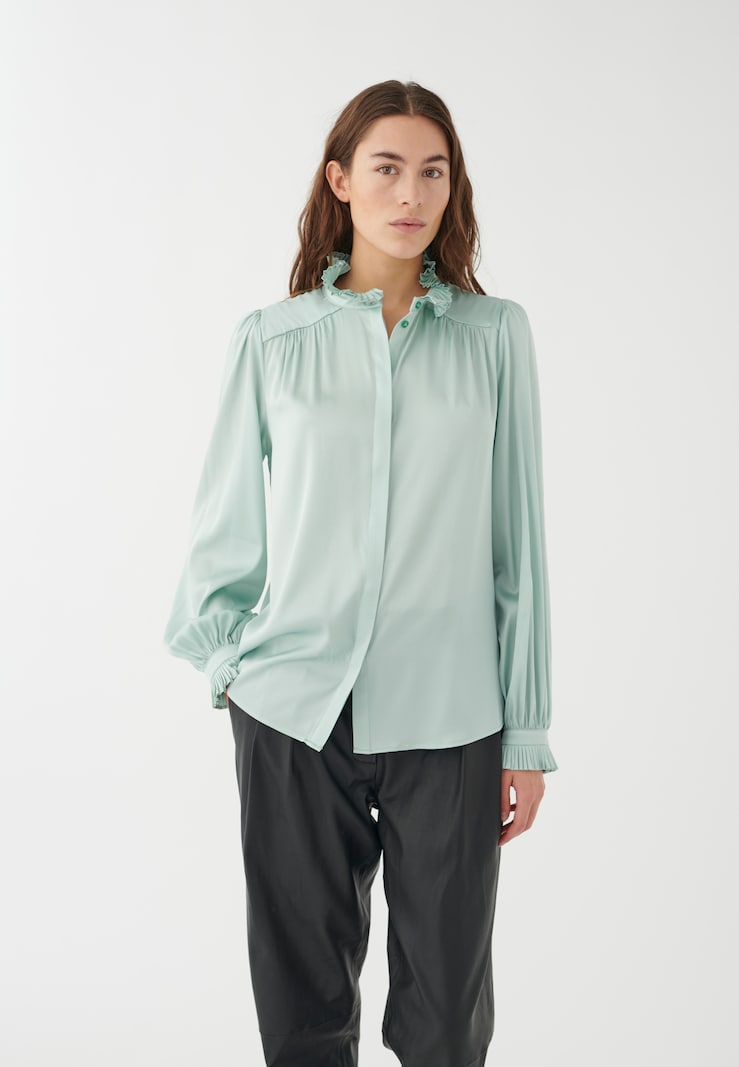 Sinned X About You Blusa Dea Kudibal En Verde