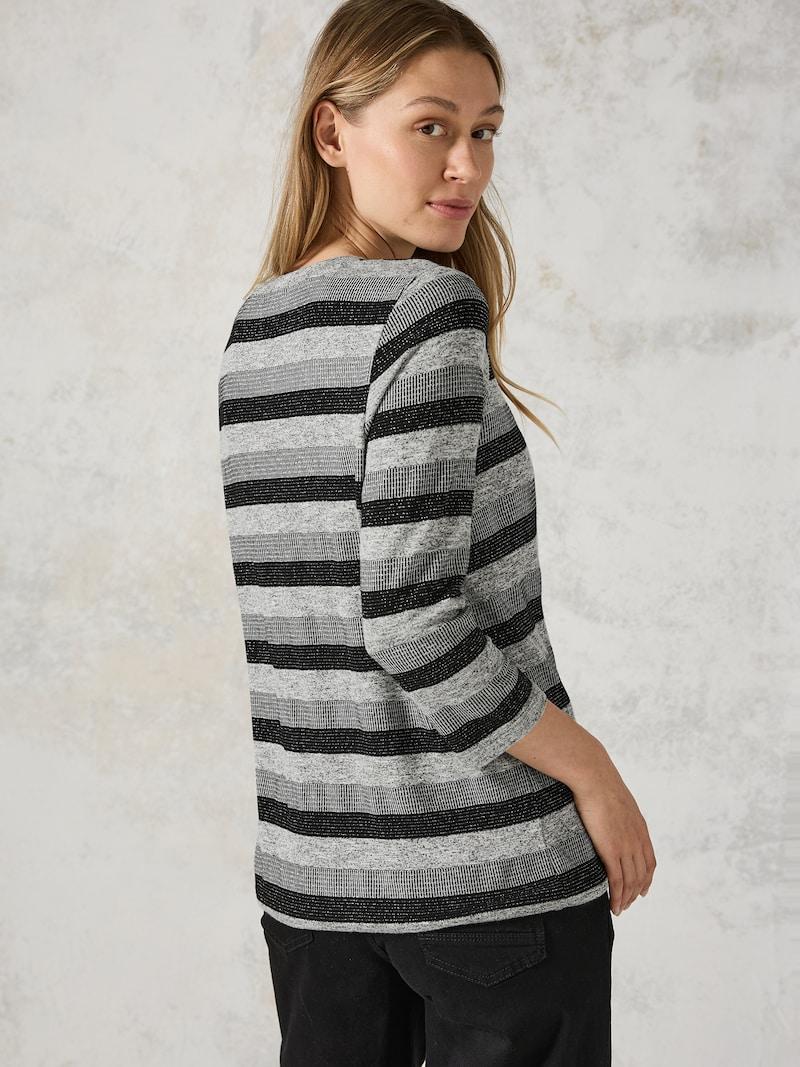 Sinned X About You Camiseta CECIL En Negro