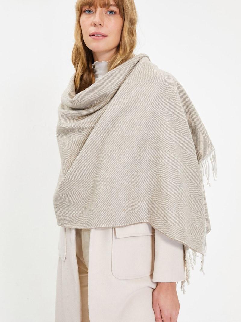 Sinned X About You Chal Trendyol En Marrón Claro