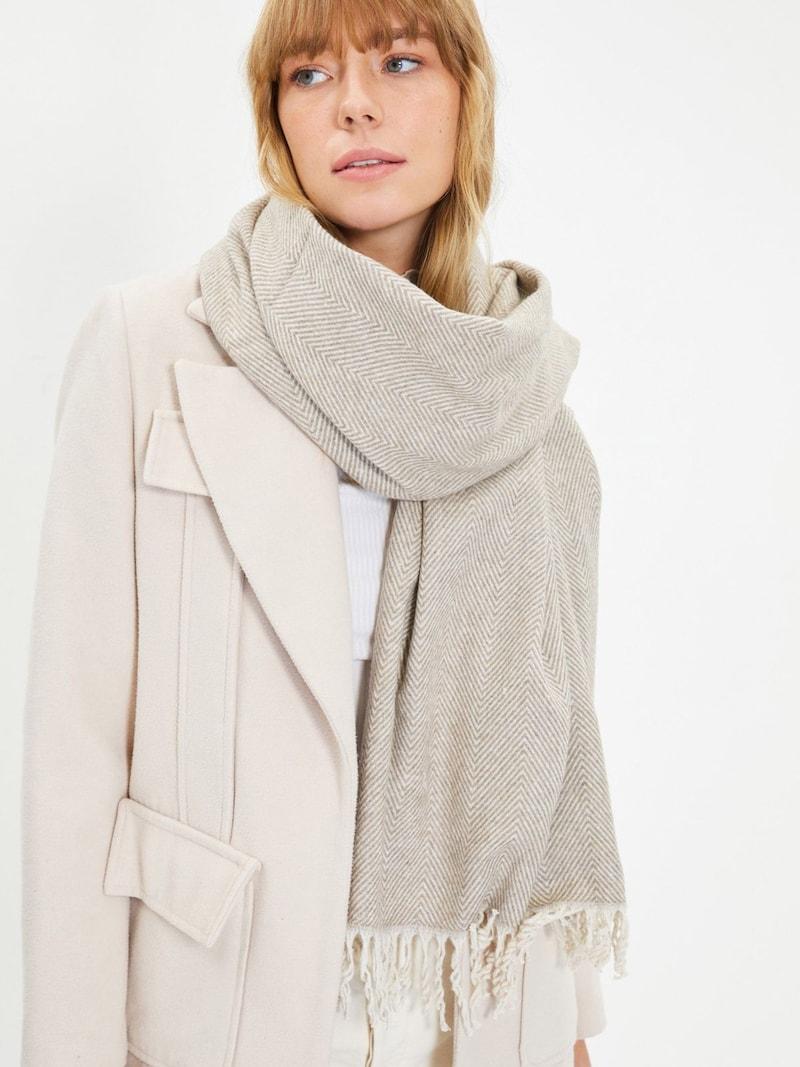 Sinned X About You Chal Trendyol En Marrón Claro