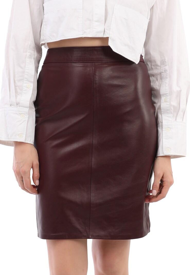 Sinned X About You Falda Felix Hardy En Burdeos