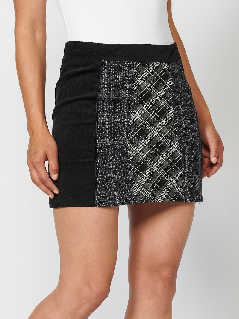 Sinned X About You Falda KOROSHI En Negro