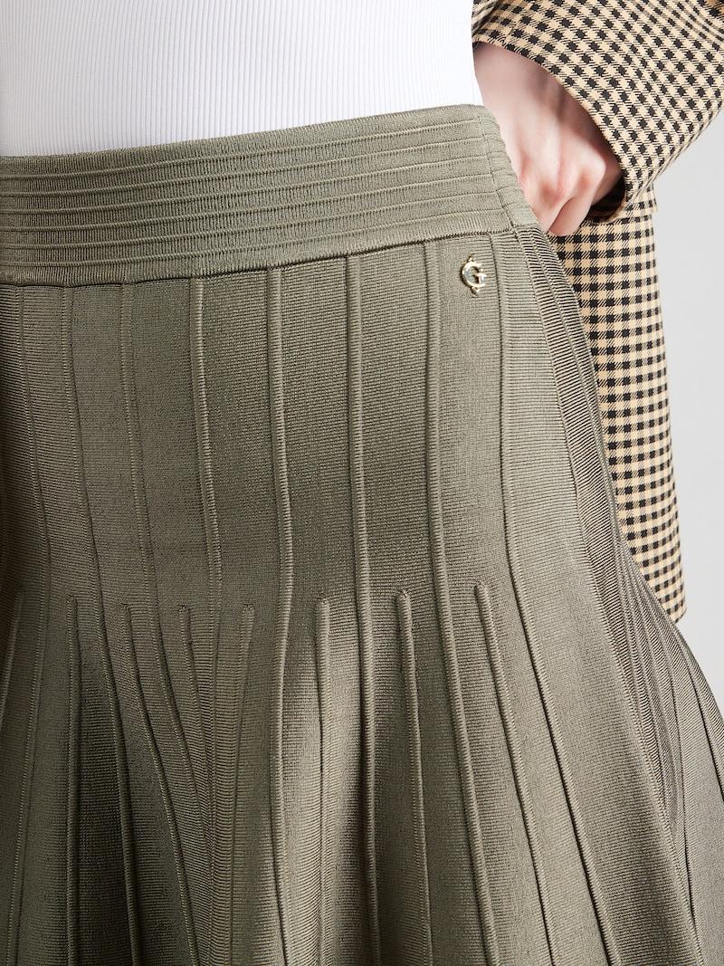 Sinned X About You Falda 'MIRAGE' GUESS En Oliva