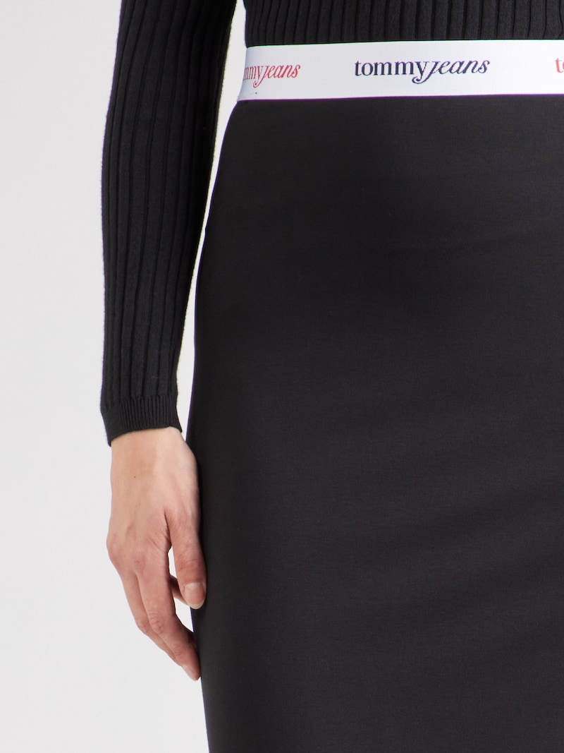 Sinned X About You Falda Tommy Jeans En Negro