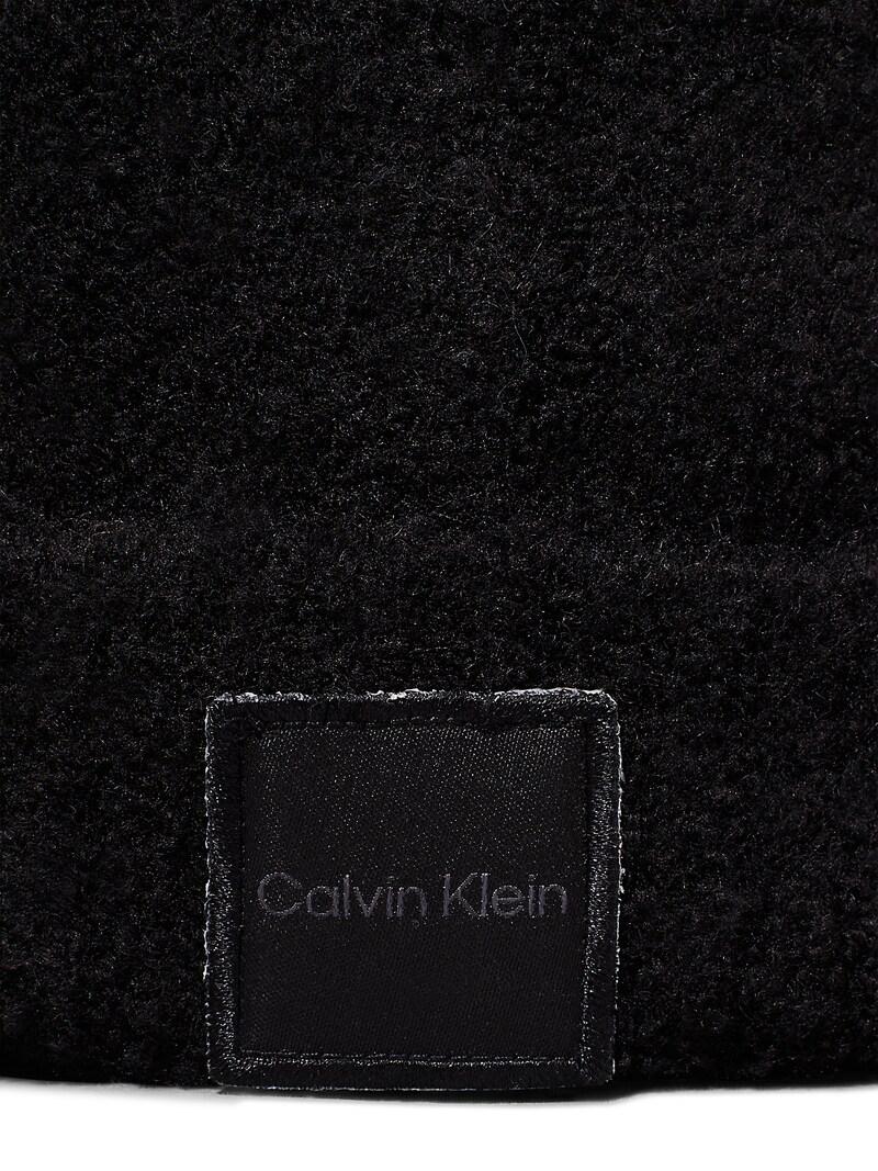 Sinned X About You Gorra Calvin Klein En Negro