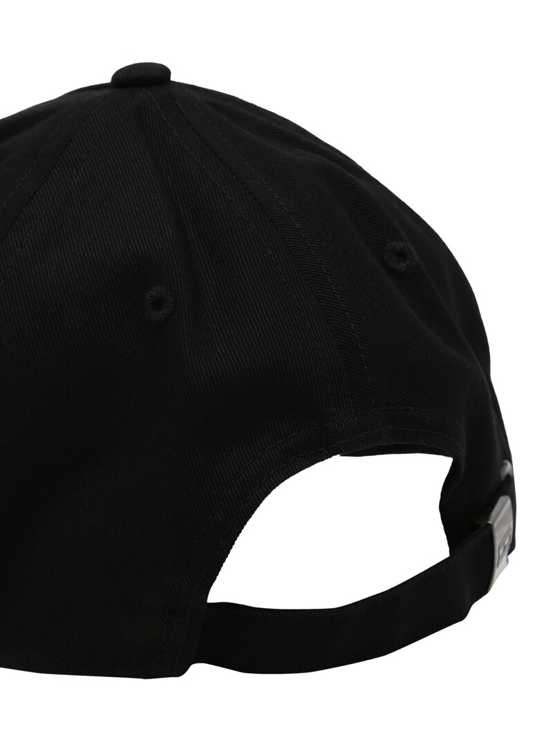 Sinned X About You Gorra Tommy Jeans En Negro