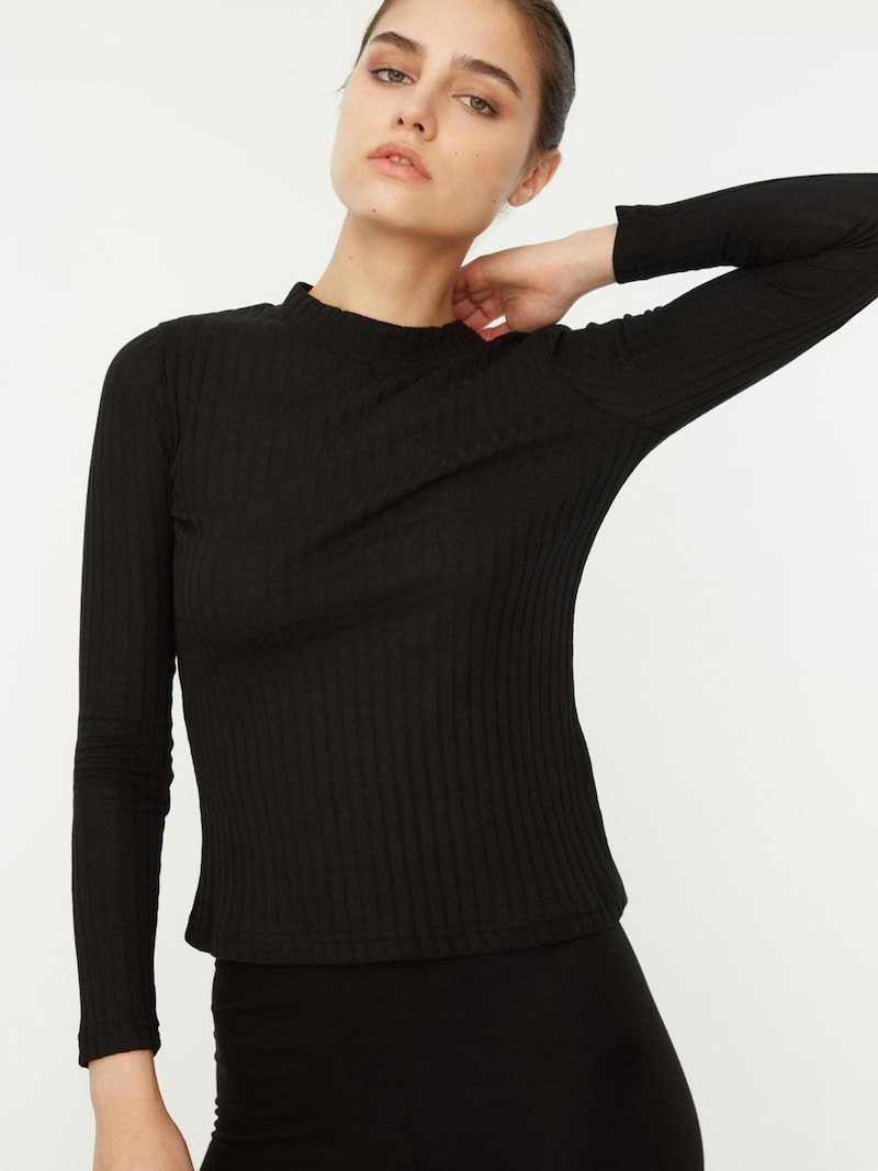 Sinned X About You Jersey Trendyol En Negro