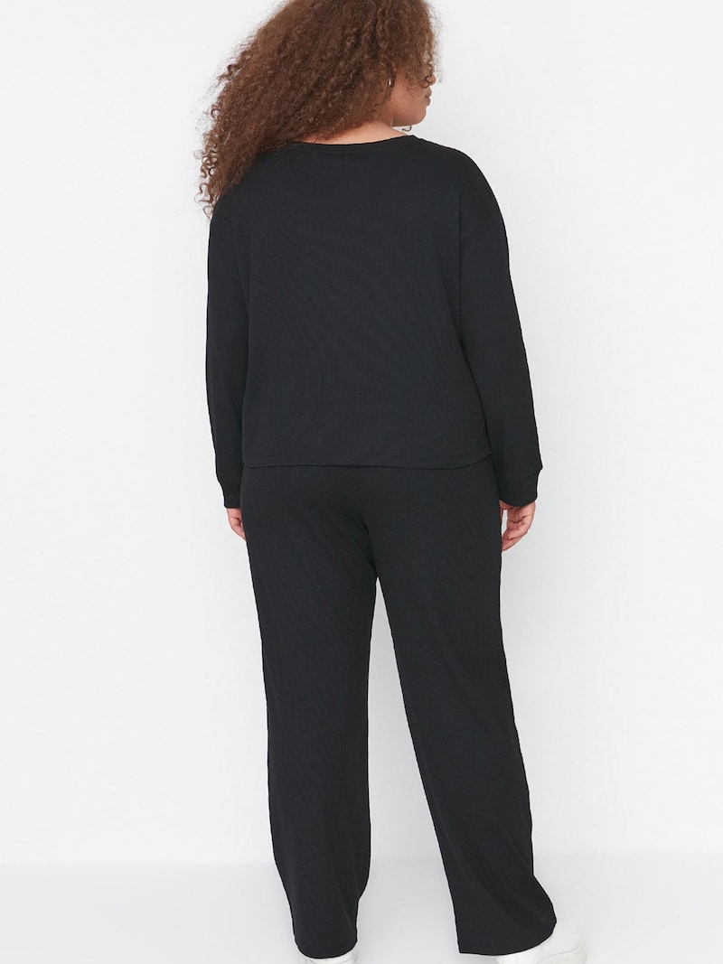 Sinned X About You Pijama Trendyol Curve En Negro