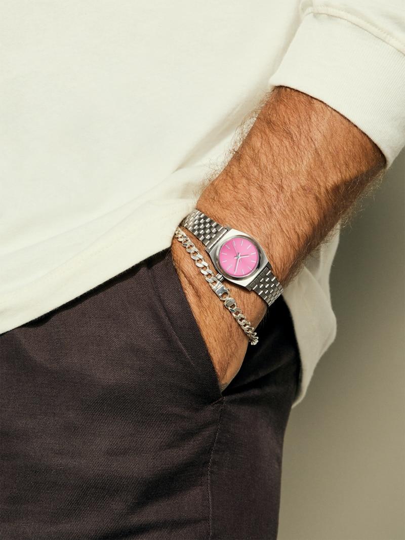 Sinned X About You Reloj Analógico Nixon En Plata