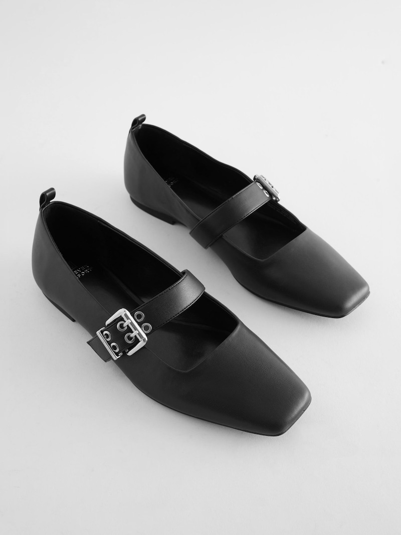 Sinned X About You Zapatos Cerrados Next En Negro