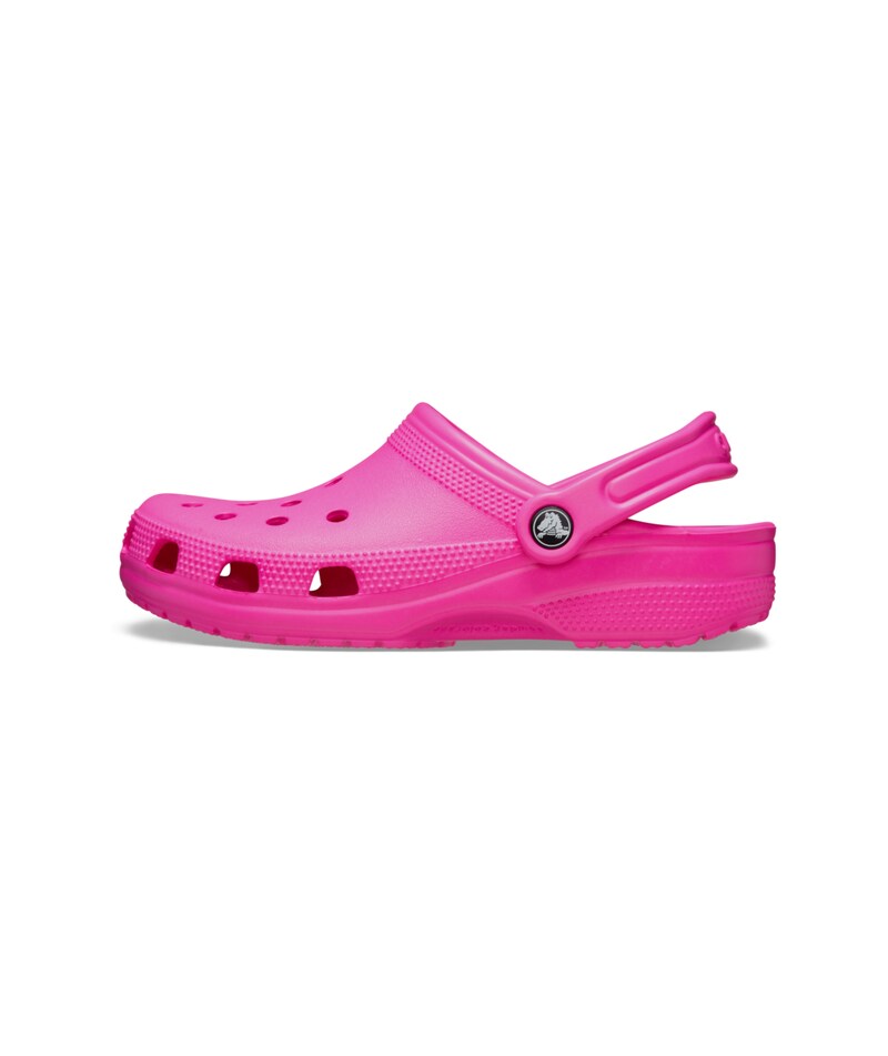 sinned x about you Zuecos Crocs en Rosa