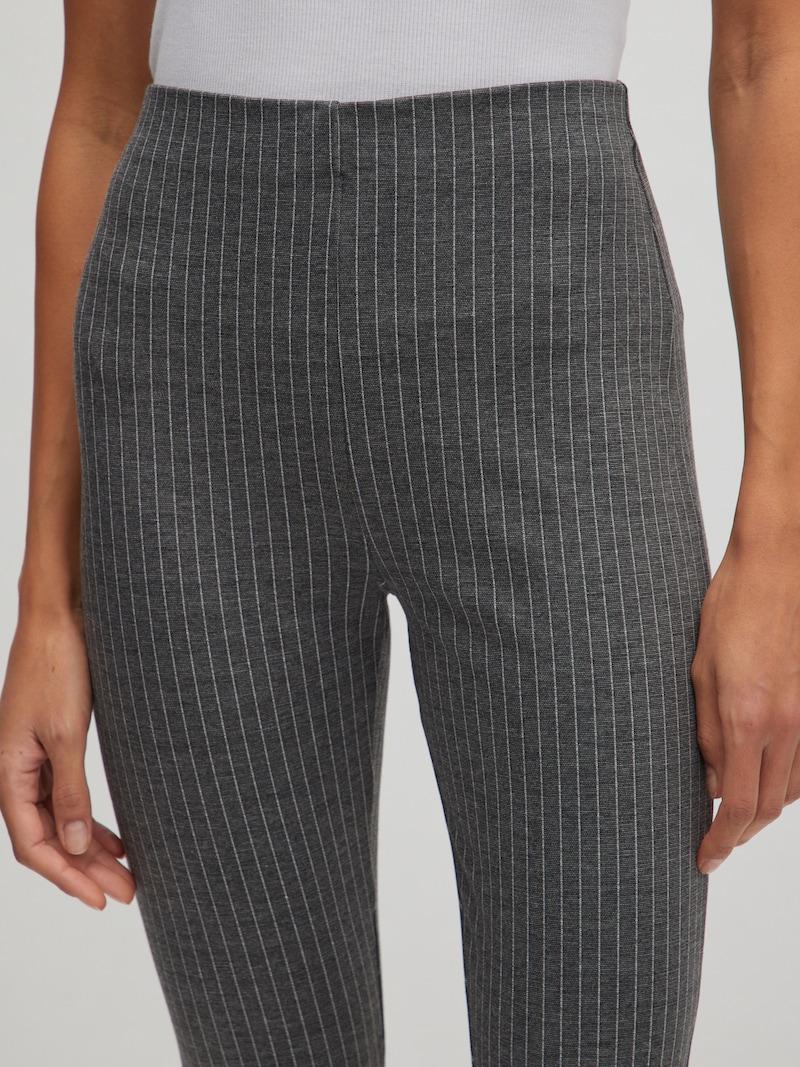 Sinned X About You Skinny Leggings 'Rebecca' EDITED En Gris Gris Claro