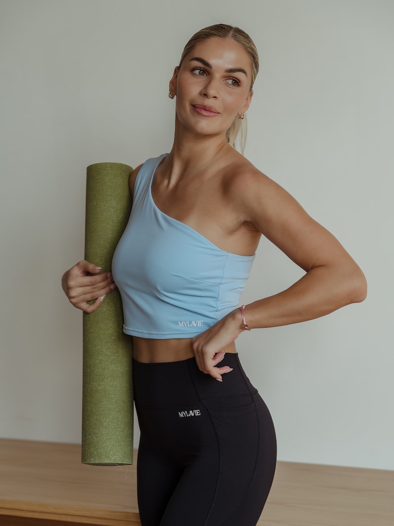 Sinned X About You Top Deportivo MYLAVIE By Sarah Harrison En Azul