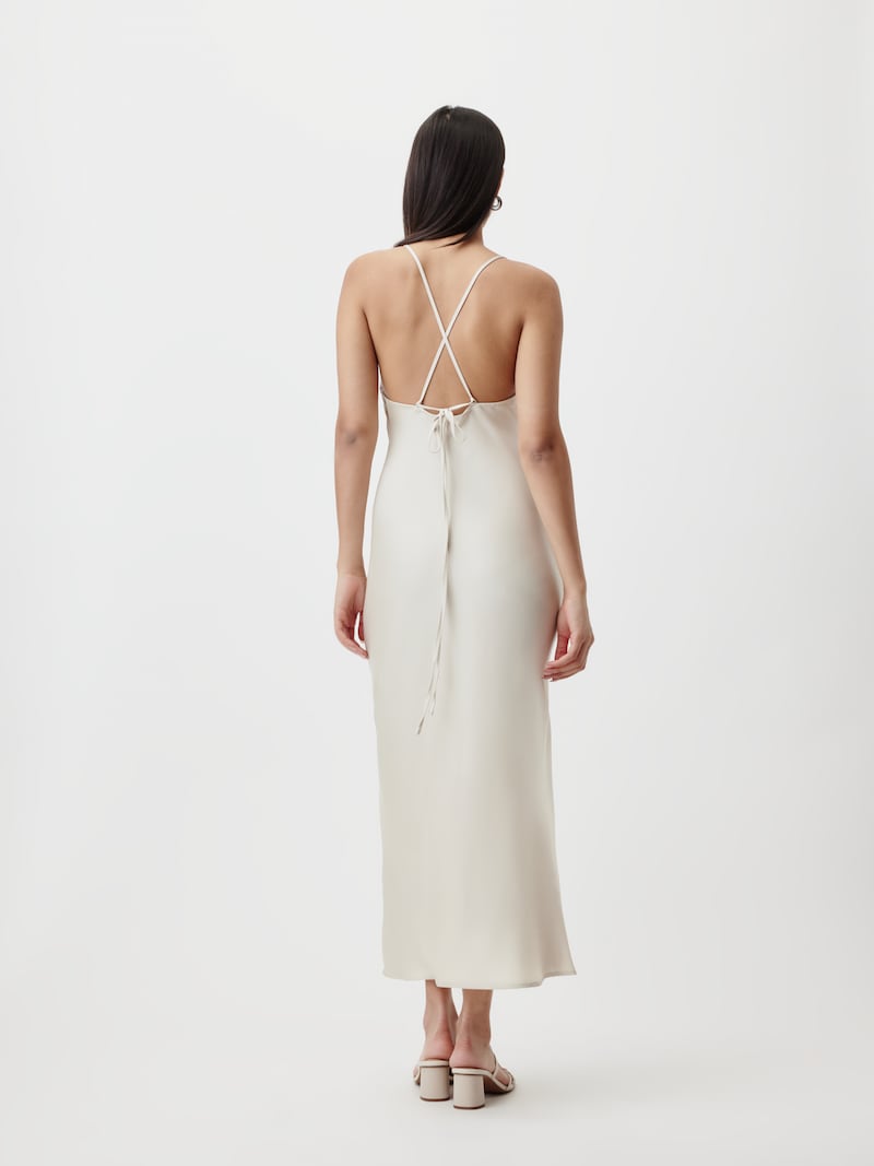 Sinned X About You Vestido De Noche 'Brianne' LeGer By Lena Gercke En Beige