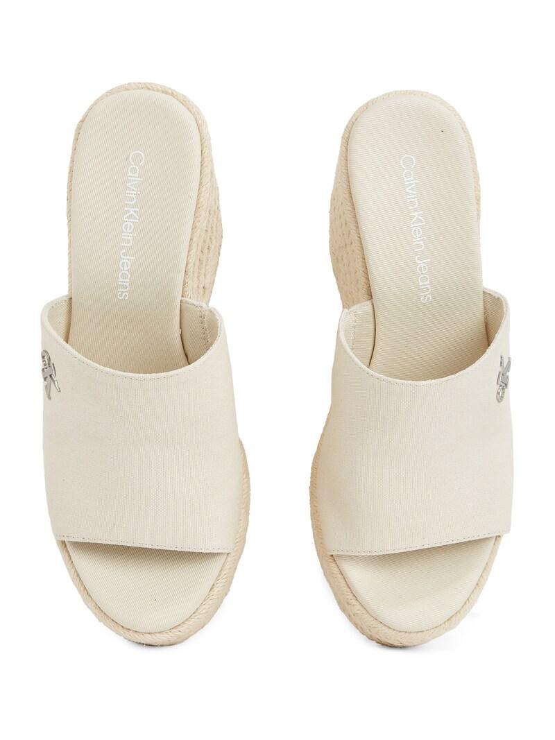 Sinned X About You Zapatos Abiertos Calvin Klein Jeans En Taupe