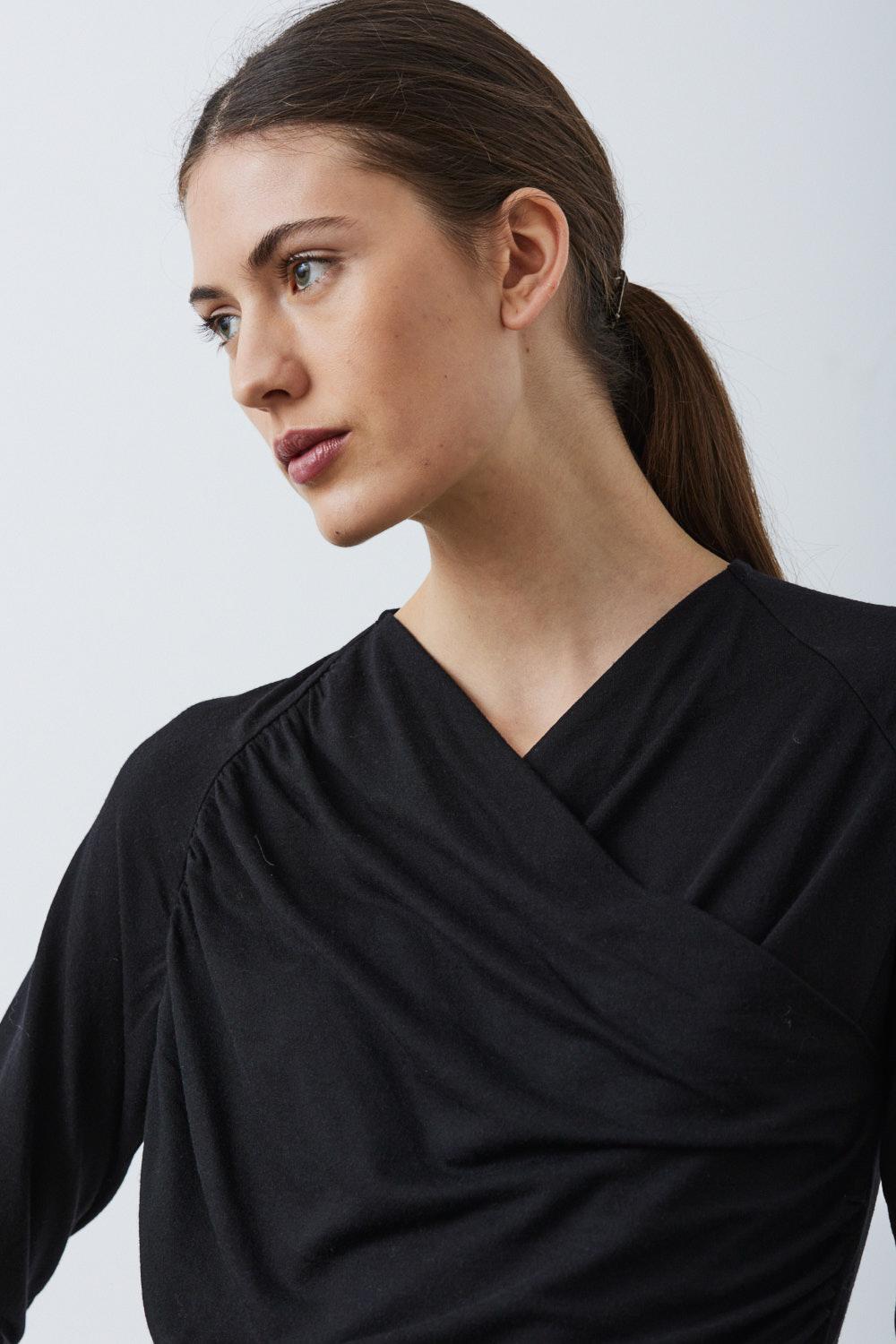 Sita Murt Camiseta Cruzada Ajustada