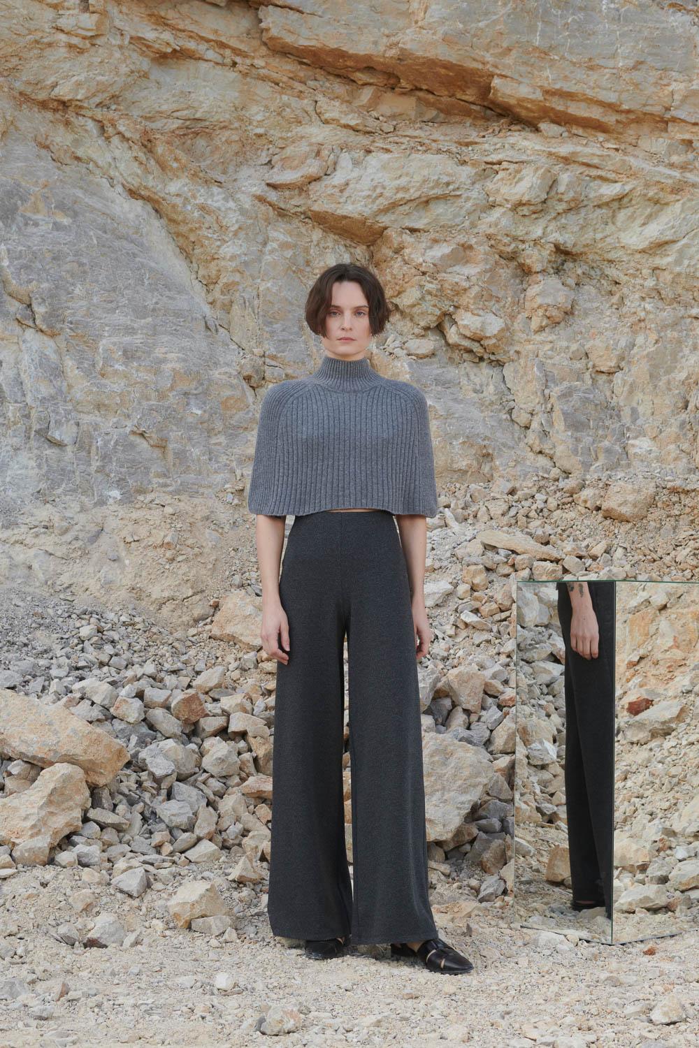 sita murt Capa cuello cisne