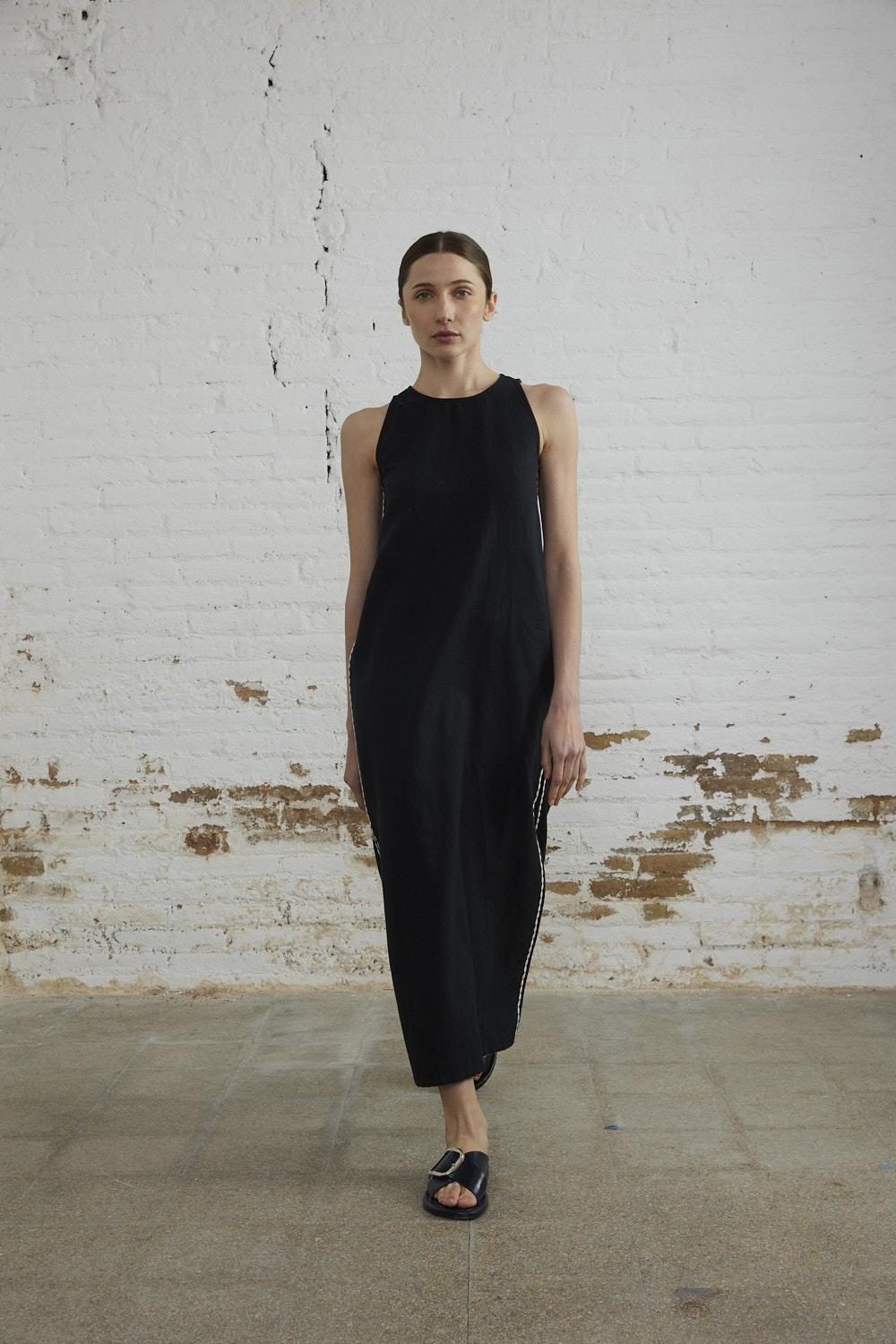 sita murt Vestido largo bordados